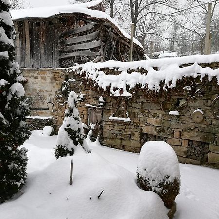 Къща За Гости Чичарите กาโบรโว ภายนอก รูปภาพ